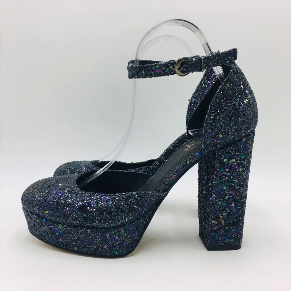 Shelly’s London Tami Heels